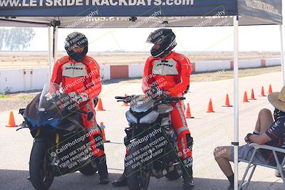 media/Nov-03-2025-Lets Ride (Mon) [[4d74c1c4d3]]/C Group/Grid/